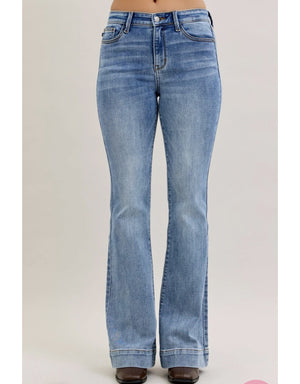 Judy Blue Mid Rise Classic Flare Jeans