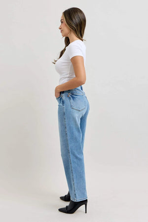 Judy Blue Mid Rise PETITE Tummy Control Vintage Wash Straight Leg Jeans