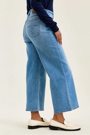 Judy Blue Mid Rise Claudia Wide Leg Ankle Jeans