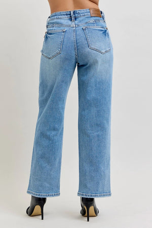Judy Blue Mid Rise PETITE Tummy Control Vintage Wash Straight Leg Jeans