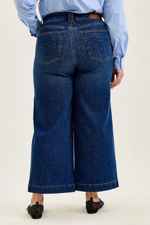 Judy Blue High Waist Tummy Control Claudia Ankle Wide Leg Jeans