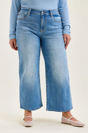 Judy Blue Mid Rise Claudia Wide Leg Ankle Jeans
