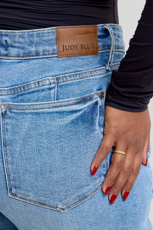 Judy Blue Mid Rise PETITE Tummy Control Vintage Wash Straight Leg Jeans