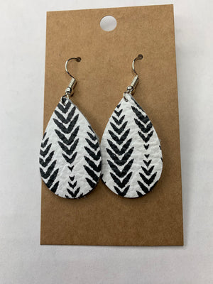 Herringbone Tear Drop - Leather Earring