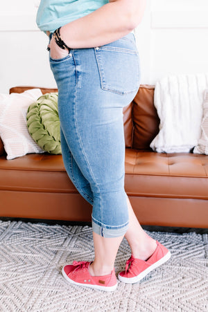 Judy Blue Inch By Inch Hi Rise Capri Jeans