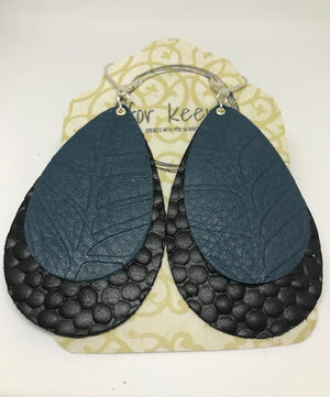 Leather Earring - Double Tear Drop Lg Black Pebbled Embossed - Medium Teal Leaf embossed