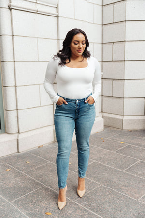 Judy Blue High Waisted Relaxed Fit Non Distressed Jeans