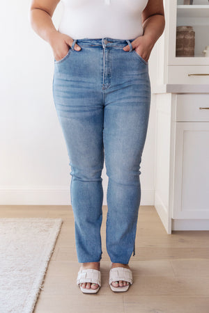 Risen Jody Slim Flare Side Slit Jeans