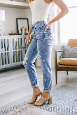 Judy Blue Mid Rise Star Crossed Distressed Boyfriend Jeans