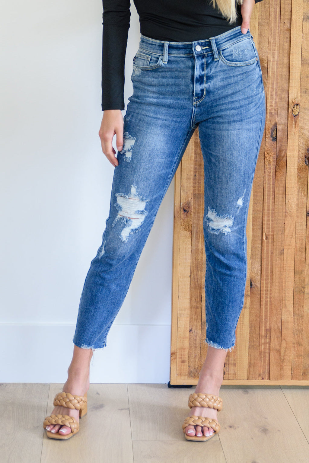 Judy Blue High Waist Destroyed Relaxed Fit