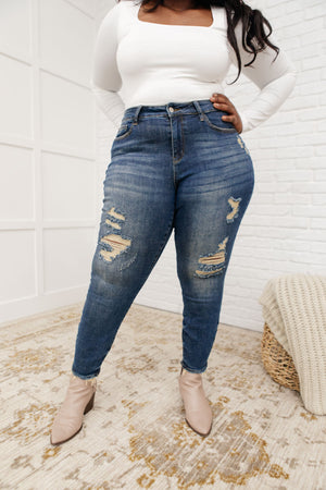 Judy Blue Mid Rise Destroyed Relaxed Fit Jeans