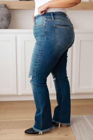 Judy Blue High Rise Distressed Straight Jeans