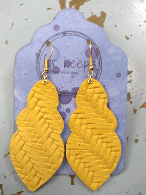 Leather Earring - Moroccan in Light Mustard Fish Tail Leather