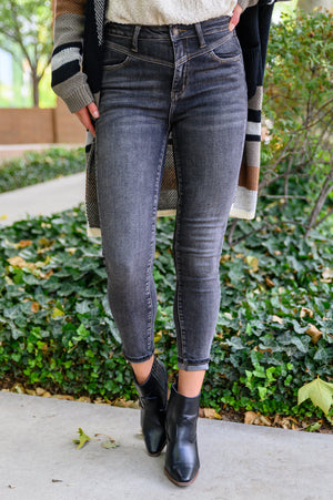 Judy Blue High Rise Front Yoke Skinny Black Wash Jeans