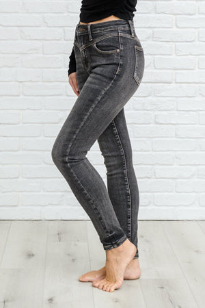 Judy Blue High Rise Front Yoke Skinny Black Wash Jeans