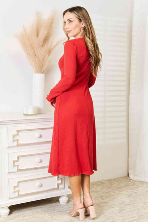 Round Neck Long Sleeve Dress in Red