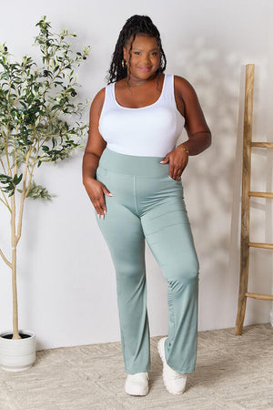 Heimish Yoga band Waistband Sports Pants in Sage