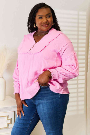 Exposed Seam Buttoned Notched Neck Blouse in Pink